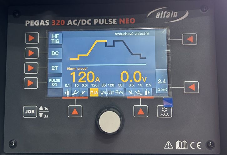 Svářecí invertor TIG Pegas 320 AC/DC Pulse NEO s vodním chlazením